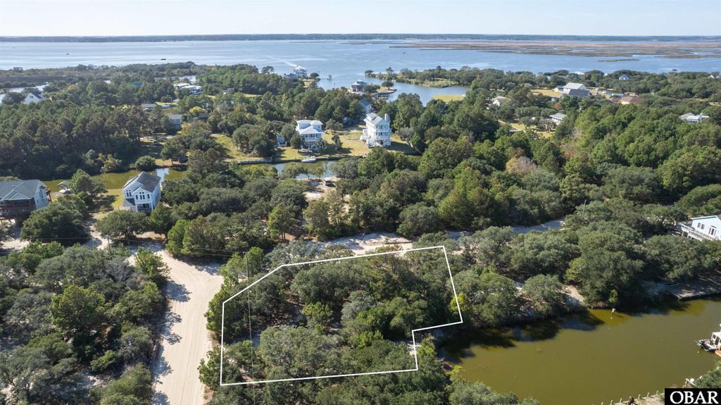 Image 1 of property listing at 705 Mallard Road Lot #4, Corolla, NC 27927
