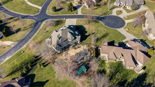 4552 E Spruce Drive, Springfield, MO 65809