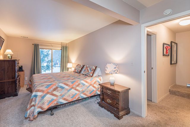 644 Watersedge Drive, Ann Arbor, MI 48105