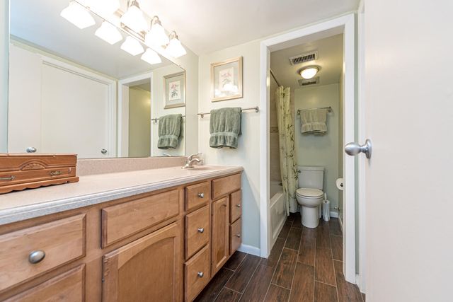 644 Watersedge Drive, Ann Arbor, MI 48105