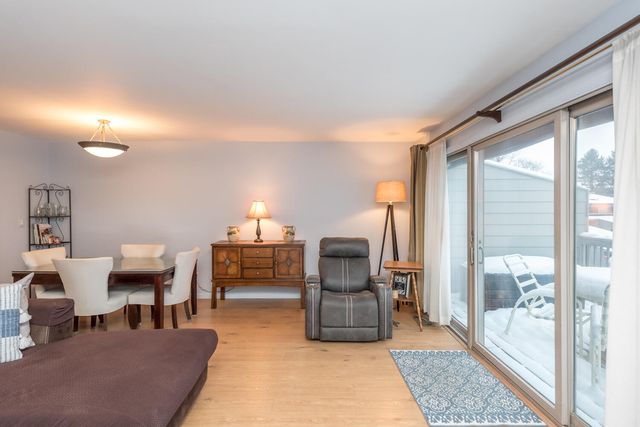 644 Watersedge Drive, Ann Arbor, MI 48105