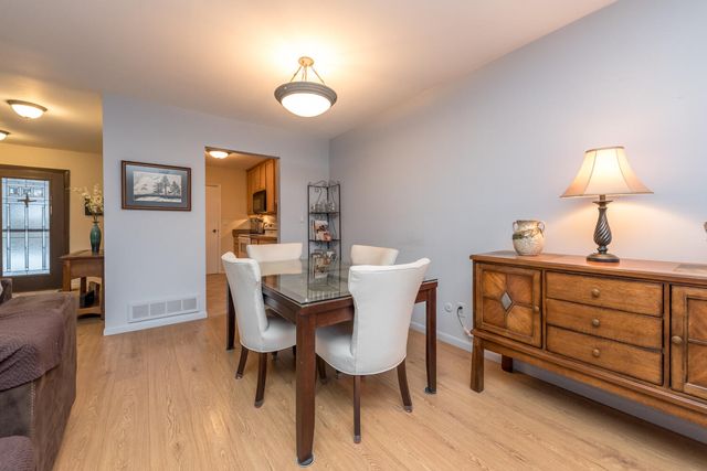 644 Watersedge Drive, Ann Arbor, MI 48105