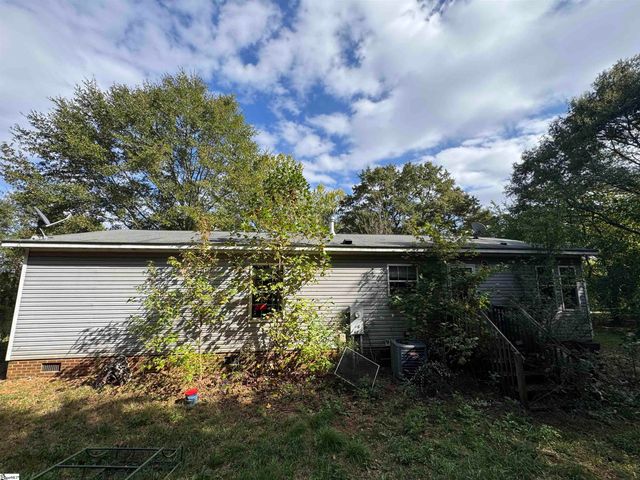 127 Ballentine Road, Easley, SC 29642