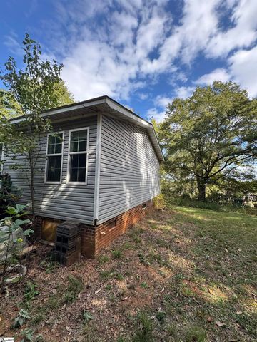 127 Ballentine Road, Easley, SC 29642