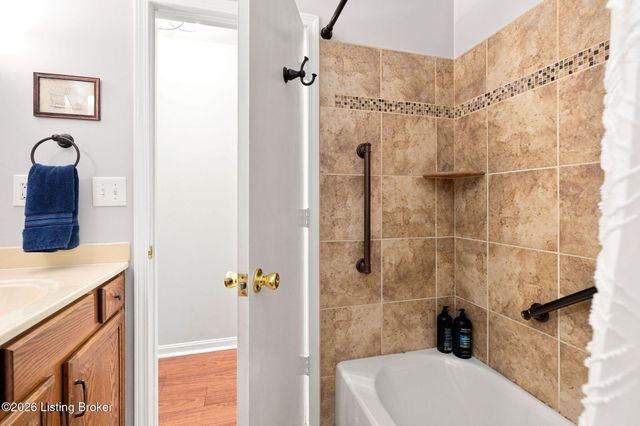 2312 Old Hickory Rd, Louisville, KY 40299