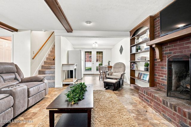 2312 Old Hickory Rd, Louisville, KY 40299