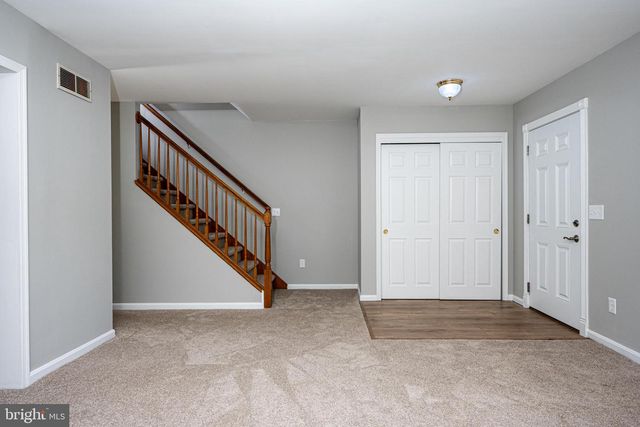 1146 VALLEY STREAM DR, Perkiomenville, PA 18074