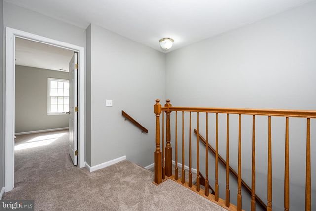 1146 VALLEY STREAM DR, Perkiomenville, PA 18074