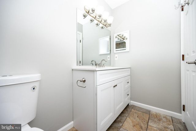 1146 VALLEY STREAM DR, Perkiomenville, PA 18074