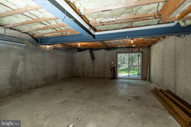 1146 VALLEY STREAM DR, Perkiomenville, PA 18074