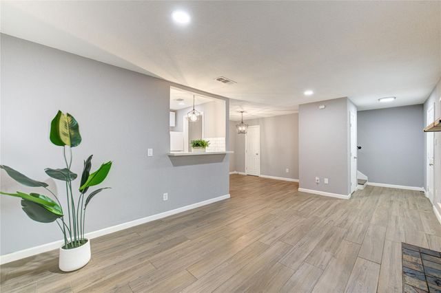 3929 Tanglewilde Street 3929, Houston, TX 77063