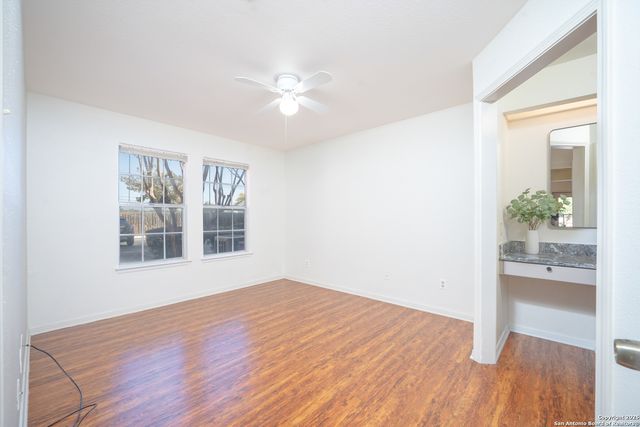 14343 Judson Rd Apt 101, San Antonio, TX 78233