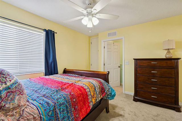 18922 FISHERMANS BEND DRIVE, Lutz, FL 33558