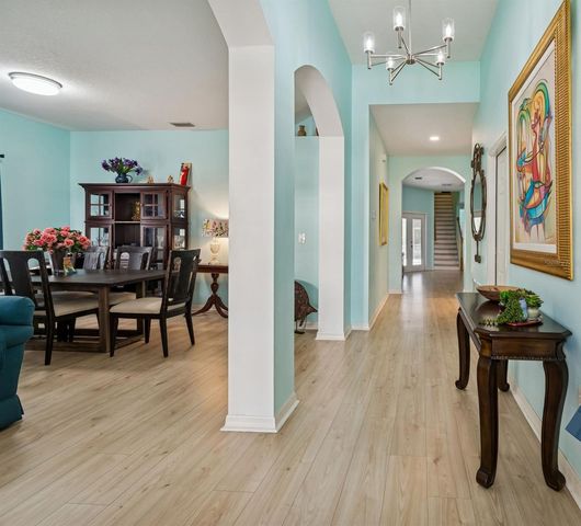 18922 FISHERMANS BEND DRIVE, Lutz, FL 33558