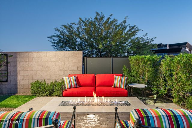 37200 N CAVE CREEK Road 1034, Scottsdale, AZ 85262