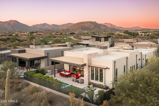 37200 N CAVE CREEK Road 1034, Scottsdale, AZ 85262