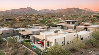 37200 N CAVE CREEK Road 1034, Scottsdale, AZ 85262