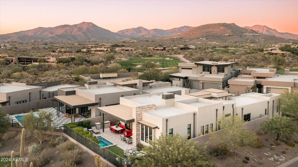 37200 N CAVE CREEK Road 1034, Scottsdale, AZ 85262