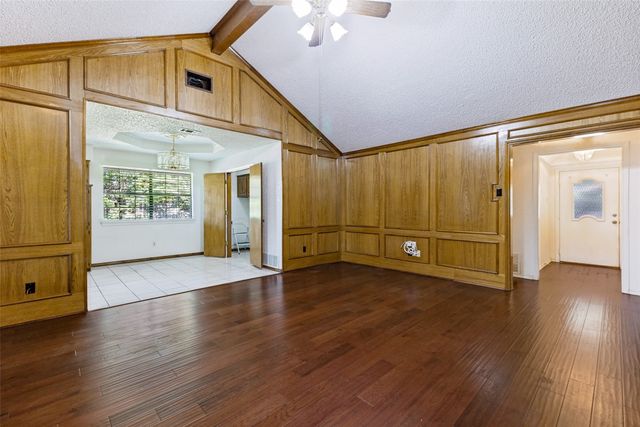 841 Broadmoor Drive, Mesquite, TX 75149