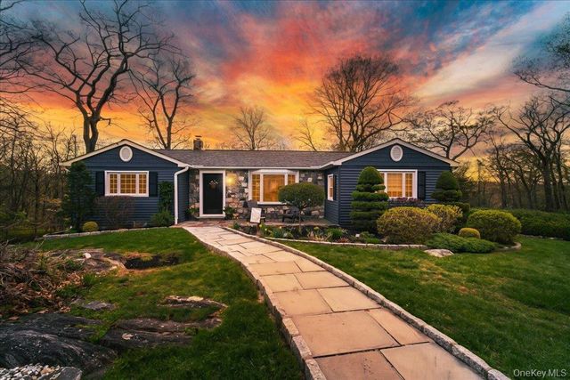 19 Park Hill Terrace, Mahopac, NY 10541