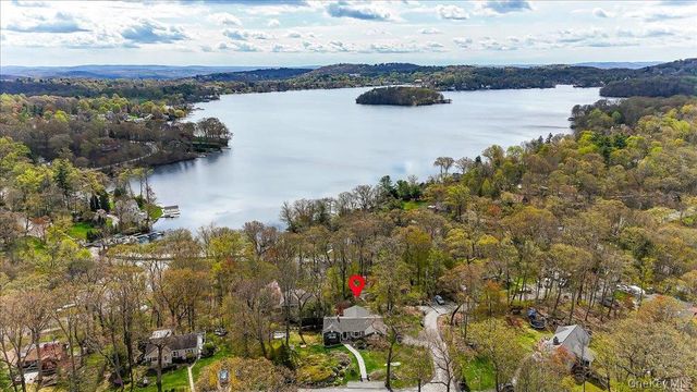 19 Park Hill Terrace, Mahopac, NY 10541