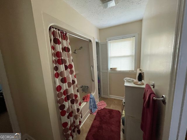 596 Ga Highway 257, Cochran, GA 31014