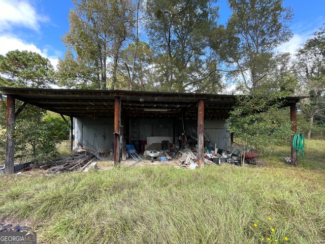 596 Ga Highway 257, Cochran, GA 31014