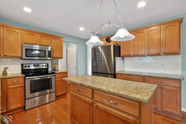 6070 Dado Drive, Noblesville, IN 46062