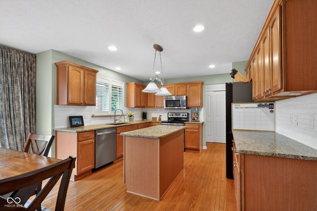 6070 Dado Drive, Noblesville, IN 46062