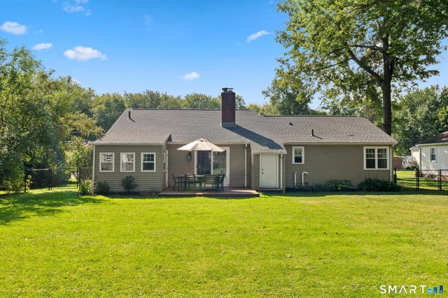 148 Brewster Road, West Hartford, CT 06117