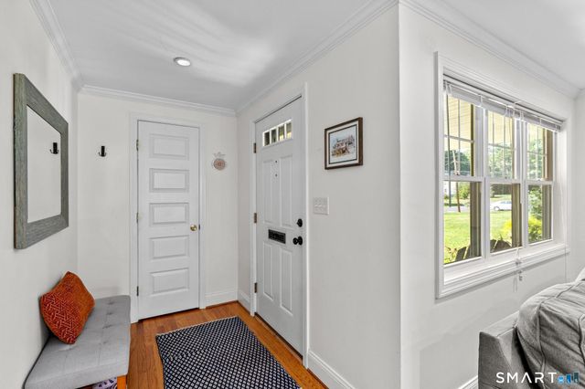 148 Brewster Road, West Hartford, CT 06117