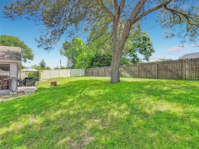 1123 W HANCOCK DRIVE, Deltona, FL 32725