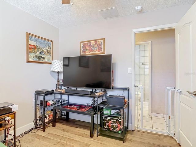 1123 W HANCOCK DRIVE, Deltona, FL 32725
