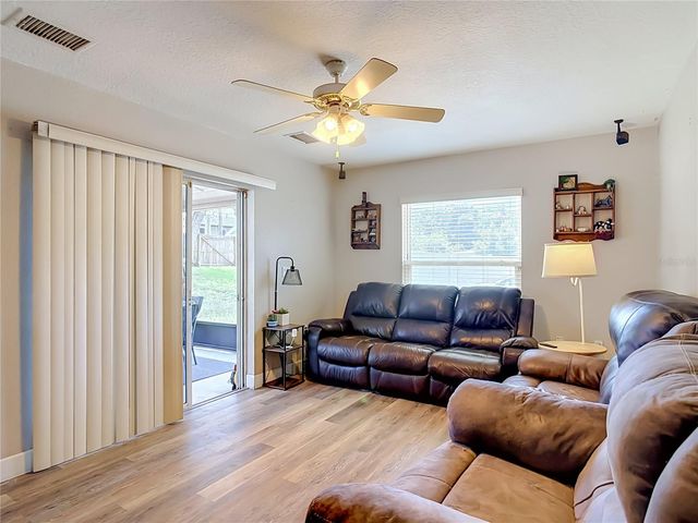 1123 W HANCOCK DRIVE, Deltona, FL 32725