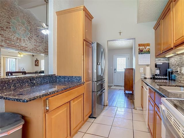 1123 W HANCOCK DRIVE, Deltona, FL 32725