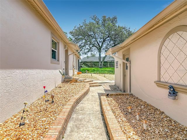 1123 W HANCOCK DRIVE, Deltona, FL 32725