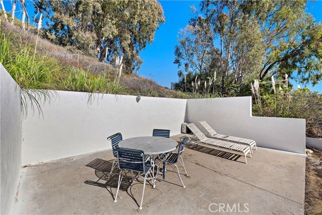 1050 SKYLINE, Laguna Beach, CA 92651