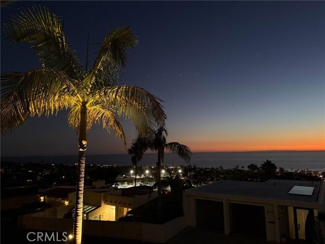 1050 SKYLINE, Laguna Beach, CA 92651