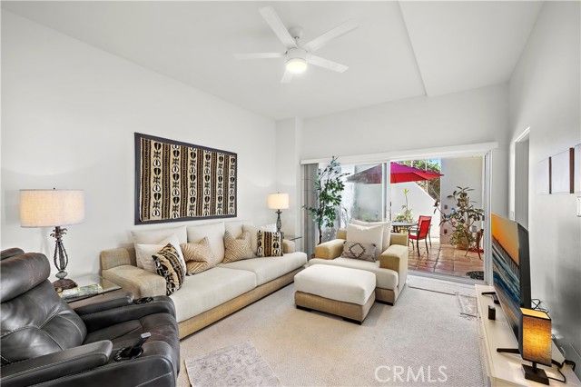 1050 SKYLINE, Laguna Beach, CA 92651