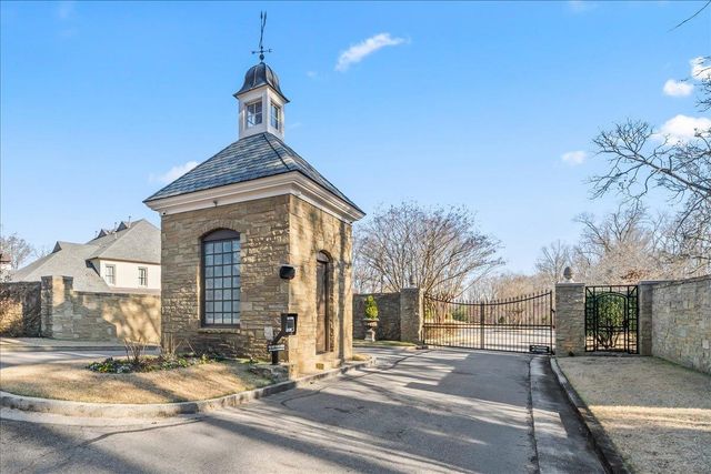 428 GREYWOOD LN, Unincorporated, TN 38018