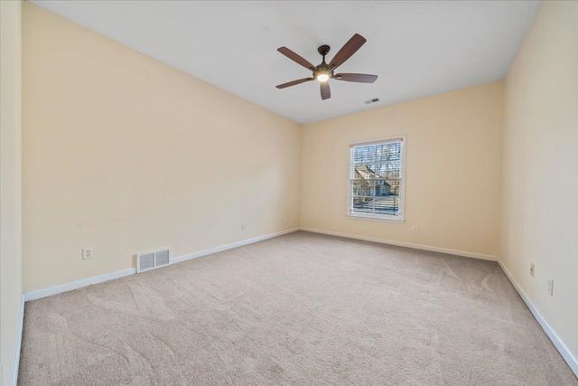 428 GREYWOOD LN, Unincorporated, TN 38018