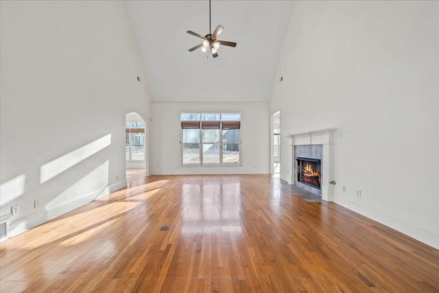 428 GREYWOOD LN, Unincorporated, TN 38018