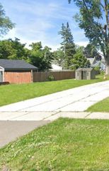 7029 Belton Street, Garden City, MI 48135