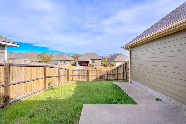 2020 Turning Leaf Drive, Bryan, TX 77807