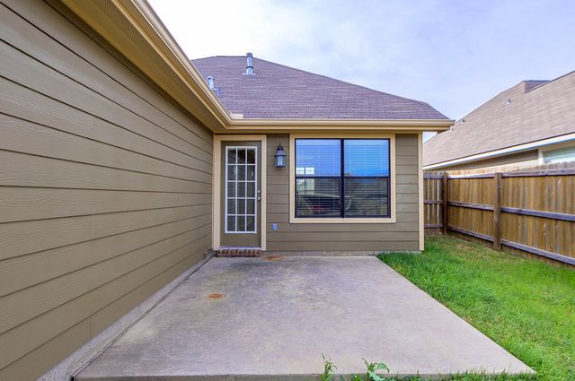 2020 Turning Leaf Drive, Bryan, TX 77807