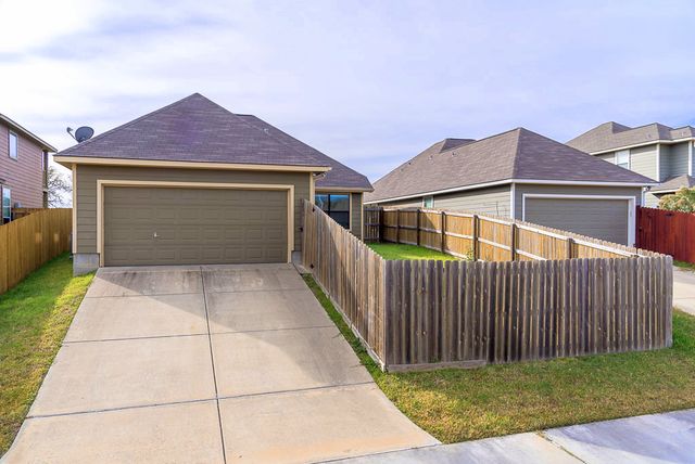 2020 Turning Leaf Drive, Bryan, TX 77807