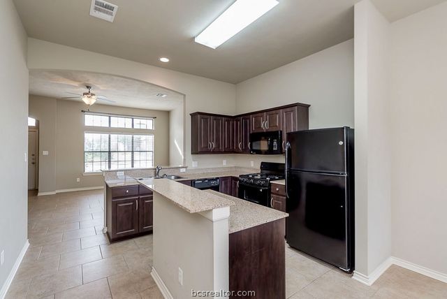 2020 Turning Leaf Drive, Bryan, TX 77807