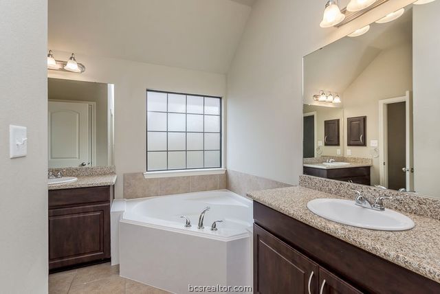 2020 Turning Leaf Drive, Bryan, TX 77807