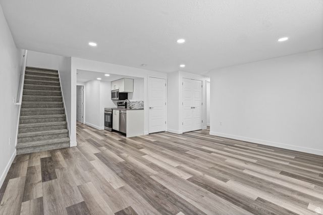 241 E RIDGELINE WAY, North Salt Lake, UT 84054