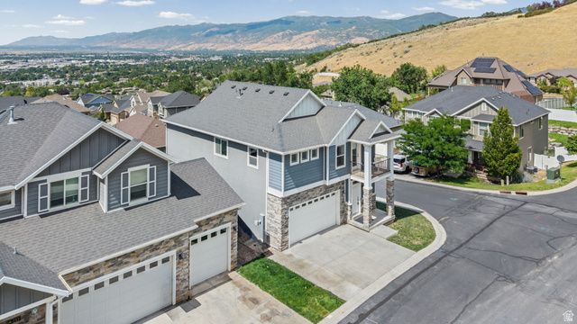 241 E RIDGELINE WAY, North Salt Lake, UT 84054